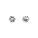 COLLIER ET PAIRE DE BOUCLES D’OREILLES DIAMANTS - photo 6