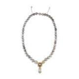 VAN CLEEF & ARPELS COLLIER PERLES DE CULTURE ET DIAMANTS - photo 4