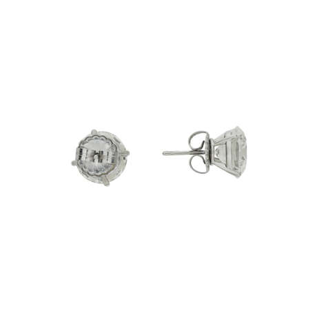 PAIRE DE BOUCLE D'OREILLES DIAMANTS - Foto 2