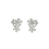 VAN CLEEF & ARPELS PAIRE DE BOUCLES D’OREILLES DIAMANTS ‘FLEURETTE’ - Foto 1