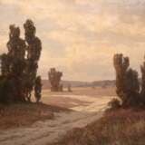 Kenzler, Carl (1872 Berlin-1947 Potsdam) "Heidelandschaft", Öl7 Le., sign. u.r., 69x96 cm, Rahmen (Deutscher Landschaftsmaler, der an der Berliner Kunstakademie studierte. Insbesondere durch seine stimmungsvoll… - Foto 1