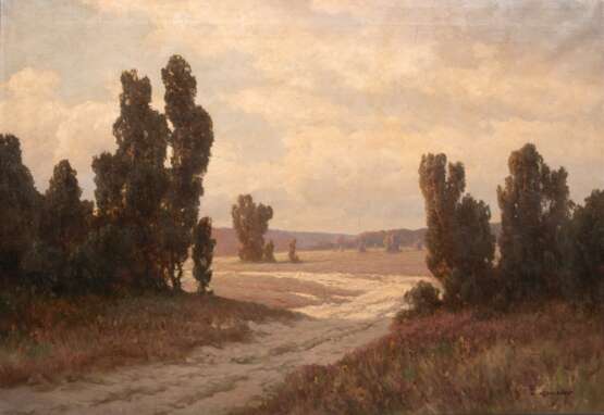 Kenzler, Carl (1872 Berlin-1947 Potsdam) "Heidelandschaft", Öl7 Le., sign. u.r., 69x96 cm, Rahmen (Deutscher Landschaftsmaler, der an der Berliner Kunstakademie studierte. Insbesondere durch seine stimmungsvoll… - Foto 1