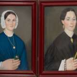 2x Biedermeier-Porträts "Dame mit Buch" und "Dame mit Spitzenhaube", Pastell, unign., 35x29 cm und 35x29,5 cm, jeweils hinter Glas und Rahmen - photo 1