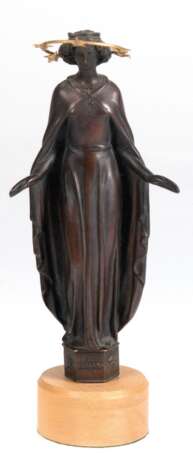 Figur "Heilige Barbara-Schutzpatronin der Bergleute", Bronze, Entwurf Heinrich Moshage, rückseitig "NH", vorne reliefierter Schriftzug "St, Barbara" sowie gekreuzte Hämmer, dunkelbraun patin… - photo 1