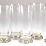 6 kleine Biergläser, 19. Jh., 3/20 L, Klarglas, runder massiver Fuß, leicht ausgestellte Kuppa, H. 14,5 cm - 15,1 cm - photo 1