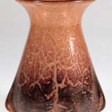 Vase, WMF, Ikora, um 1930, mit rotbraunen und braunen netzartigen Einschmelzungen, seltene Form, H. 22,5 cm - photo 1