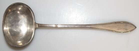Suppenkelle, 90er Auflage, Griff mit Reliefrand, L. 31 cm - photo 1