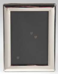 Standfotorahmen, versilbert, Innenmaß 17x12 cm, ges. 22x17 cm