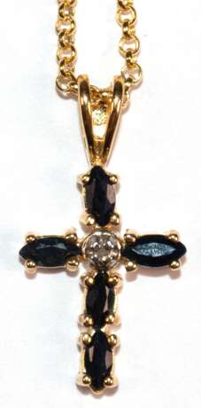 Kette mit Kreuz-Anhänger, Maße ca. 2,1 x 1,1 cm, 925er Silber, vergoldet, Saphire und kleiner Diamant, Kettenlänge ca. 45 cm - photo 1