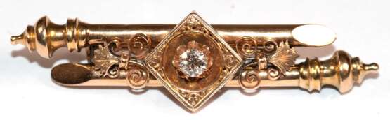 Historismus-Brosche um ca. 1850-1870, 585er Gold, ca. 5,2 g, 1 Altschliffbrillant, ca. 0,35 ct., Maße ca. 5,7 x 1,5 cm - Foto 1