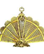 Übersicht. 19th Century Fireplace Screen in Gilt Bronze