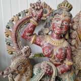 An Indian deity decorated with fine carvings Bois naturel Oriental Art 20th century - photo 5