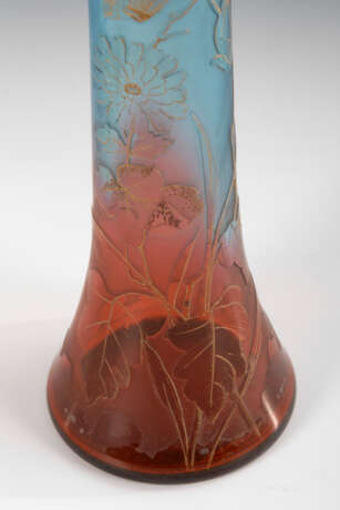 Jugendstil-Vase mit Ätzdekor. - Foto 3