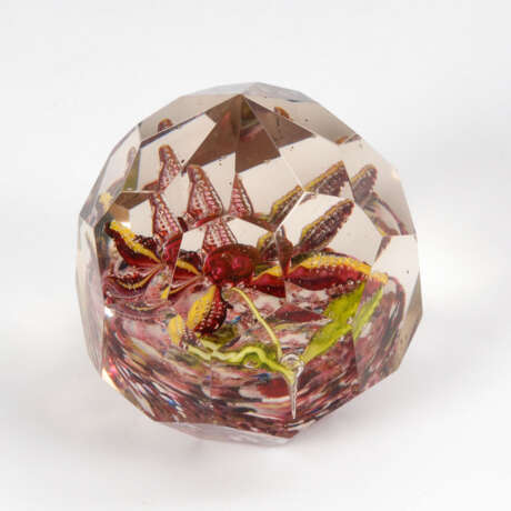 Paperweight. - Foto 1