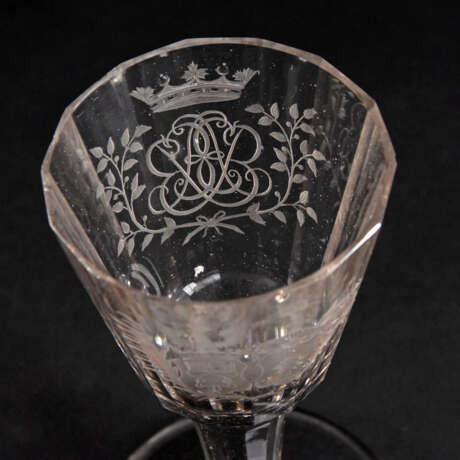 Barockes Wappenglas. - Foto 2