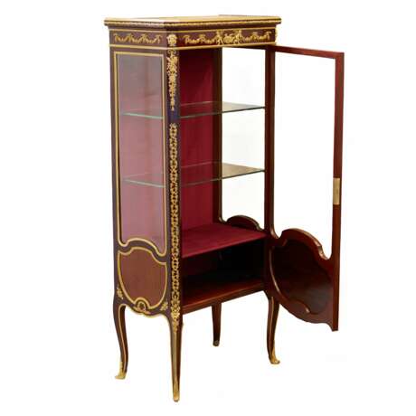 Showcase in mahogany and gilded bronze in Sormani style. France 19th century. Mahogany and Gilded bronze mercury Late 19th century - photo 3