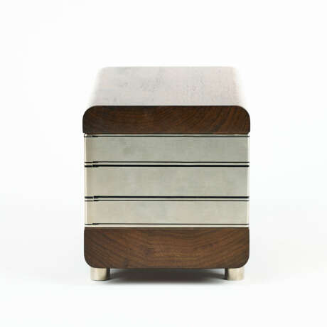 Andrea Zittel. A-Z 2002 Homestead Units - photo 5
