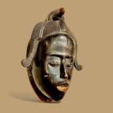 Ndoma Baule Portrait Mask Ivory Coast Wood lacquered patina Circa 1930 Lacquered wood 20th century - photo 6