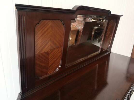 Mahogany sideboard Mahogany veneer Victorian Style 19th century - photo 6