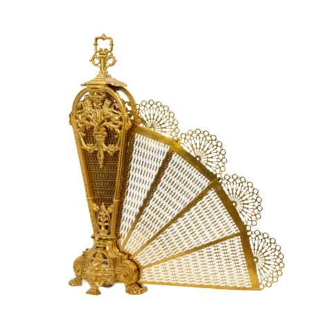 Fireplace screen in gilded bronze and brass from the 20th century. Peacock. Gold plated brass 20th century - photo 3