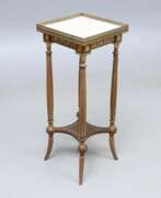 Calcul. Table de style Louis XVI France, d&eacute;but 20&egrave;me si&egrave;cle. 
