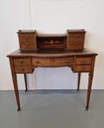 Overview. A small, beautiful desk with inlays