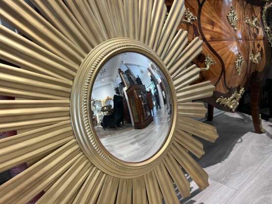 1960s Large Sun-Shaped Convex Mirror Металл Rococo Mid-20th century г. - фото 3