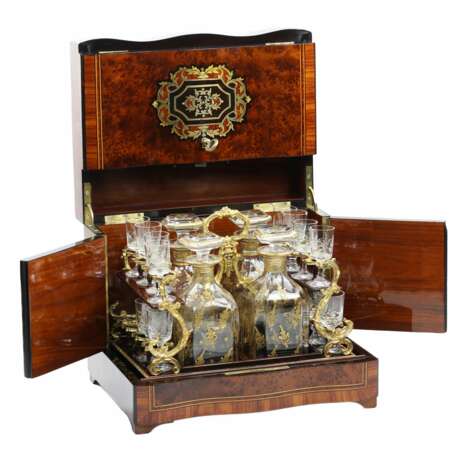 Carriage bar in marquetry technique in the style of Napoleon III. 19th century. Marquetry Napoleon III 19th century - photo 1