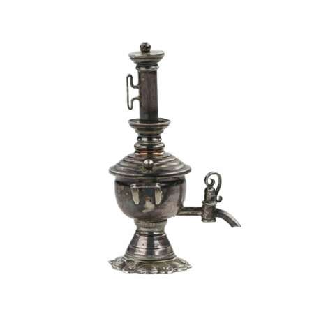 Samovar miniature en argent. D&eacute;but du 20&egrave;me si&egrave;cle. Silber Neo-Russian Early 20th century - Foto 3