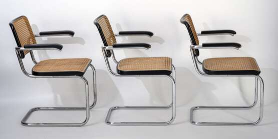 Sechs Thonet Stühle - photo 3