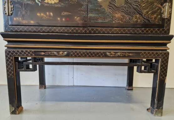 Oriental style cabinet Lacquered wood Asian Art Mid-20th century - photo 7