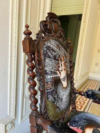 Unique and Large Carved Oak Armchair in Modern Fabric in the Style of Louis XIII Oak and fabric Louis XIII - Renaissance 19th century - photo 9