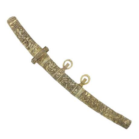 Sabre Wakizashi japonais dans un fourreau en os sculpt&eacute; fin de la p&eacute;riode Meiji (tournant des XIXe et XXe si&egrave;cles) Os Asian Art At the turn of 19th -20th century - photo 2