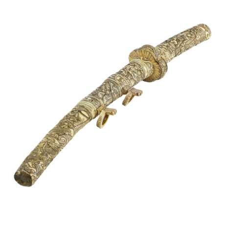 Japanese Wakizashi Sword in Carved Bone Sheath Late Meiji Period (turn of the 19th&ndash;20th centuries) Bone Asian Art At the turn of 19th -20th century - photo 5