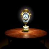 French Louis XVI Style biscuit and Gilt Bronze Mantel Clock 19t Century Bronze 19th century - Foto 5