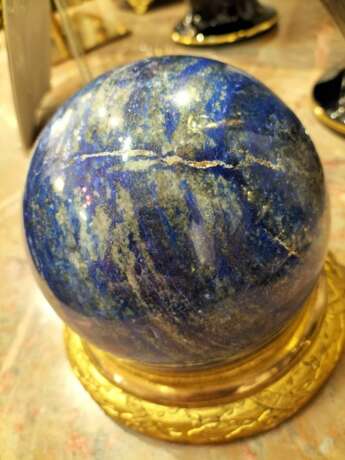 Large Lapis Lazuli Sphere from Afghanistan on a 19th French Gilded Base Bronze Napoleon III 20th century - Foto 5