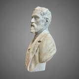 19th Century Bust of an Aristocrat in Marble by Joseph Vallet (1841-1920) Marmor 19th century - Foto 3