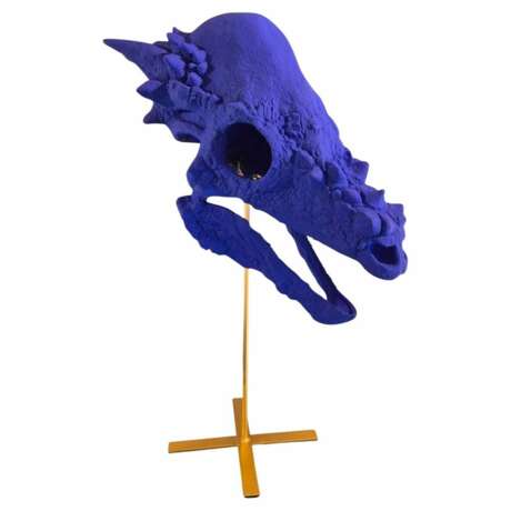 Blue Reverie 3 on a Base Sculptural Replica of a skull 21st Century Resin 20th century - photo 1