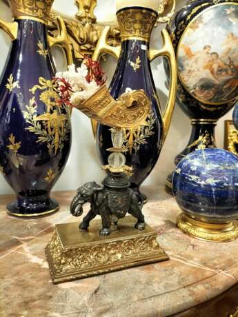 Unique Elephant Statue in Bronze with Coral 20th Century Bronze Other style 20th century - photo 6