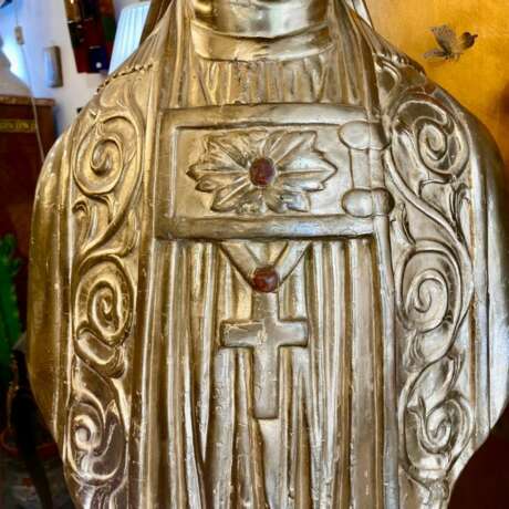 Late 17th Century Reliquary Bust of a Bishop in Gilded Wood Bois laqué 17th century - photo 5