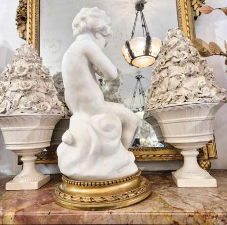 Carrara marble statue of Cupid 19th century after &Eacute;tienne Maurice Falconet Marble 19th century - photo 7
