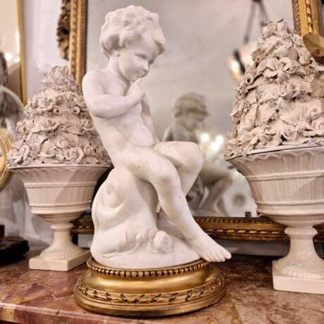 Carrara marble statue of Cupid 19th century after &Eacute;tienne Maurice Falconet Marble 19th century - photo 9