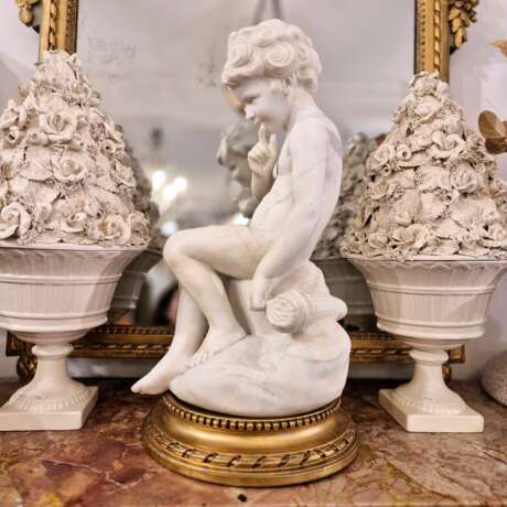 Carrara marble statue of Cupid 19th century after &Eacute;tienne Maurice Falconet Marble 19th century - photo 18