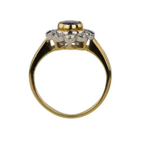 Bague classique en or 18 carats avec saphir et diamants. Piccini. Italie 21e si&egrave;cle Saphir 21th century - photo 4