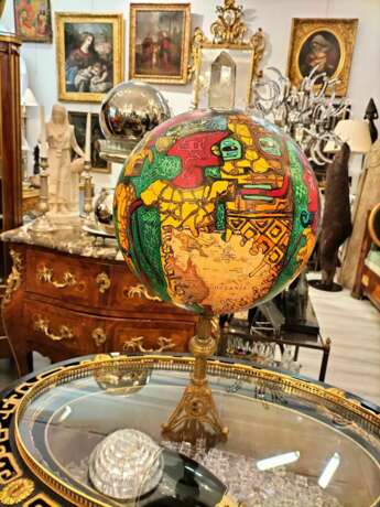 Painted Globe with a Rock Crystal and a Base in Gilt Bronze Бронза 21th century г. - фото 14