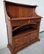 Übersicht. Very beautiful Art Nouveau cabinet