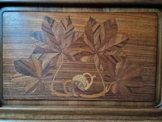 Art Nouveau cabinet Walnut Art Nouveau At the turn of 19th -20th century - photo 4