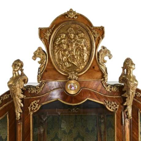 Showcase Louis XV style. Veneer At the turn of 19th -20th century - photo 2
