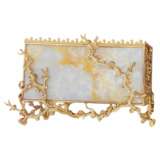 Gilded bronze and alabaster letter carrier in the Japanese style 19th century Бронза 19th century г. - фото 1