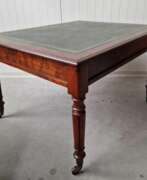 Übersicht. Table ancienne 